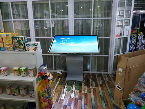 濟南臥式觸摸一體機案例